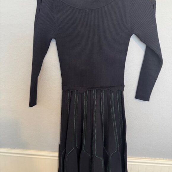 Sandro Dress! size 36 - Picture 4 of 7